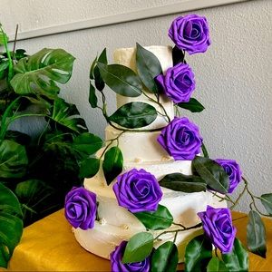 Wedding/Anniversary/Birthday Cake